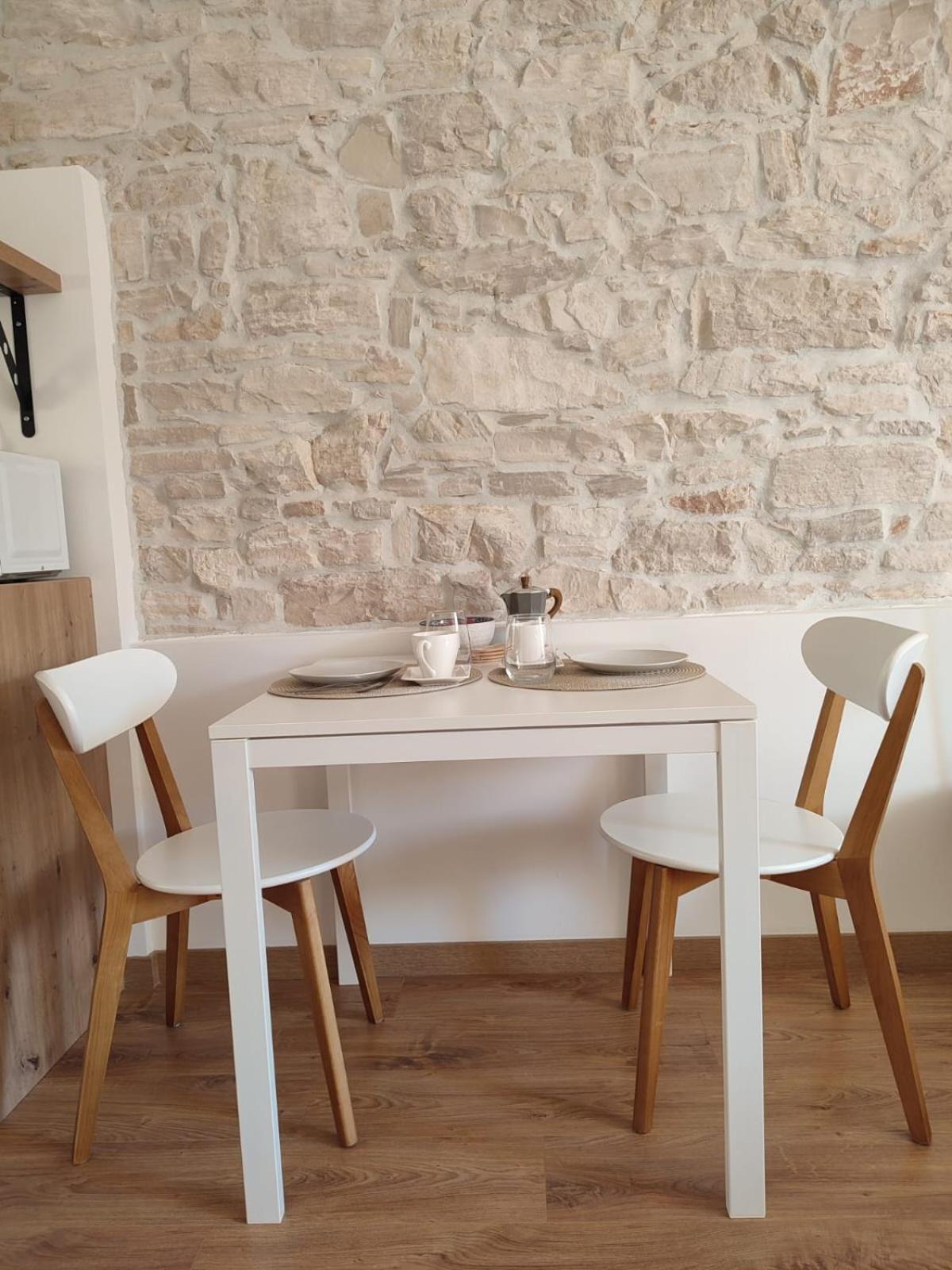 Central Studio Apartment Pula Exterior photo
