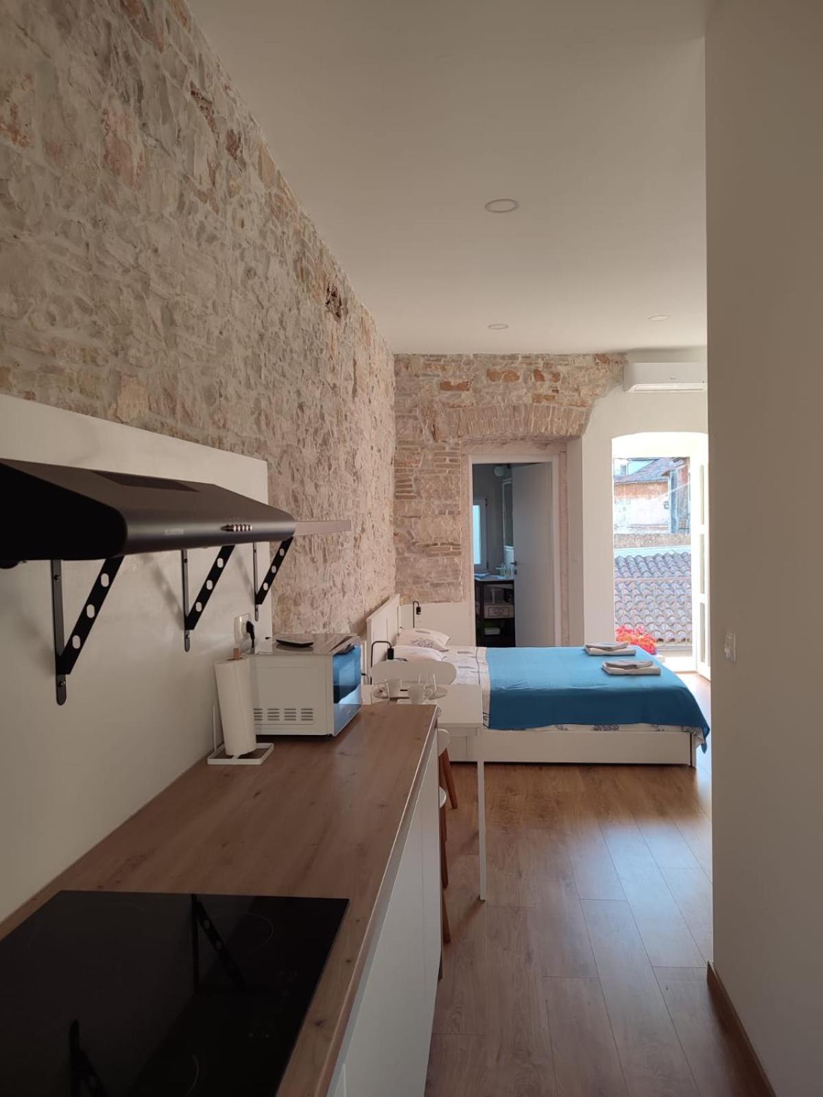 Central Studio Apartment Pula Exterior photo